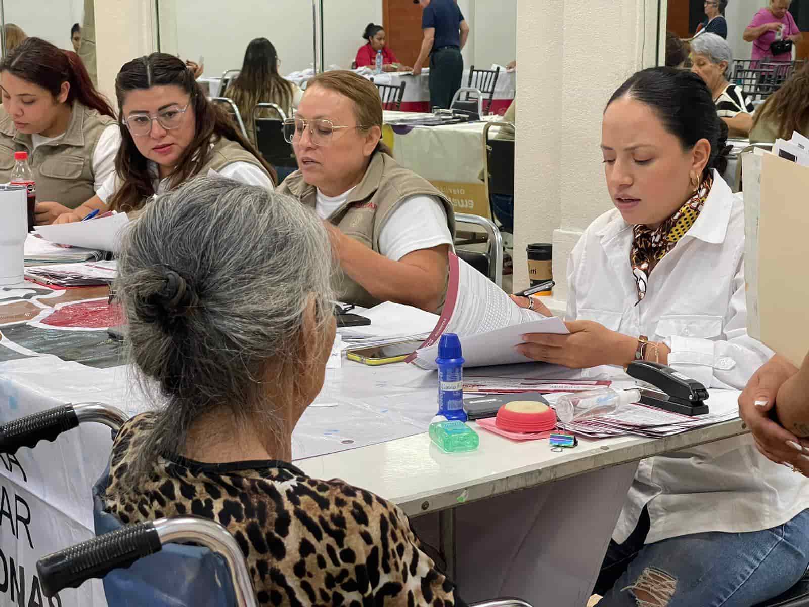 Último pago presencial para adultos mayores