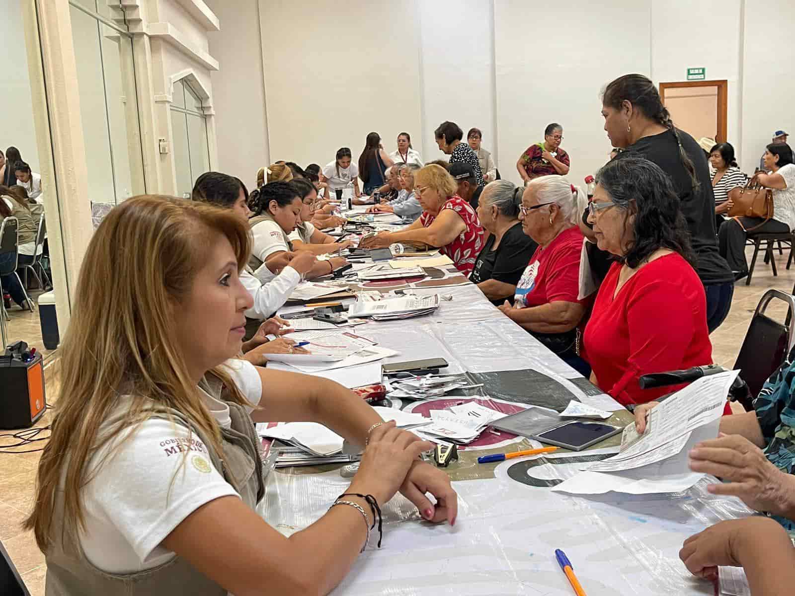 Último pago presencial para adultos mayores