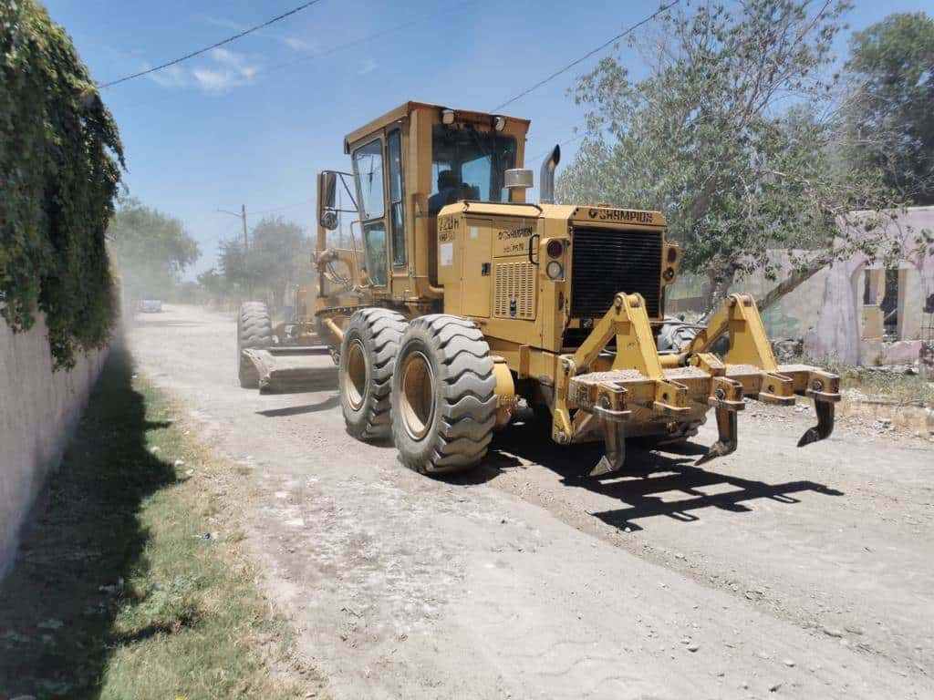 Inicia Pepe Díaz rehabilitación de calles en el Sector Poniente