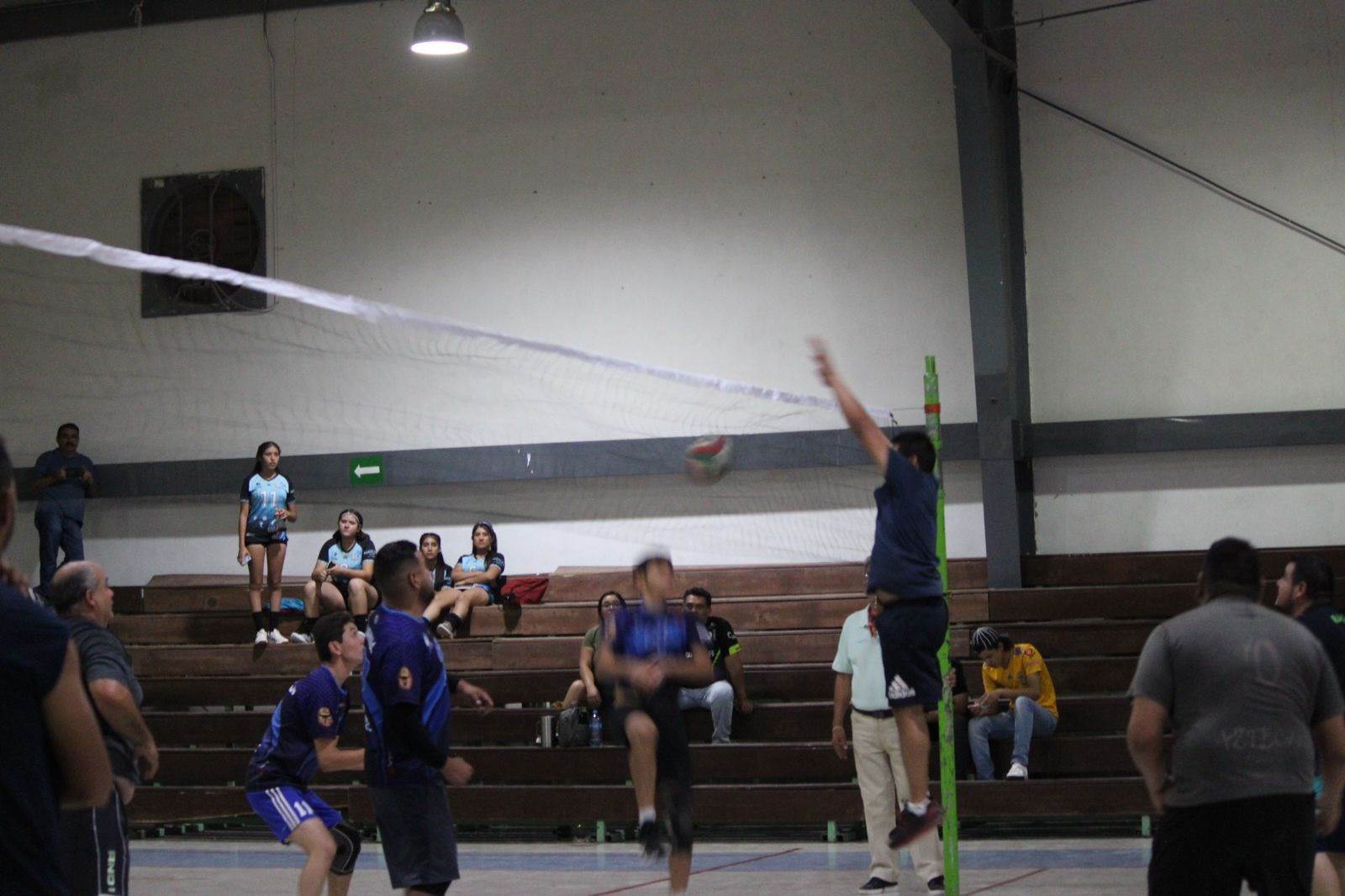 Vive Ciénegas la final de Voleibol