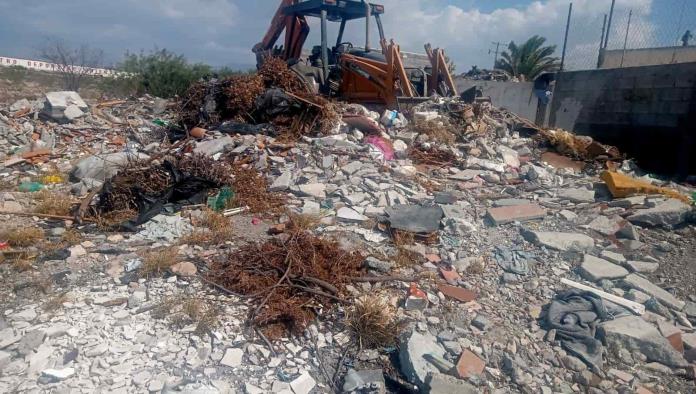 Recolectan 100 toneladas de basura