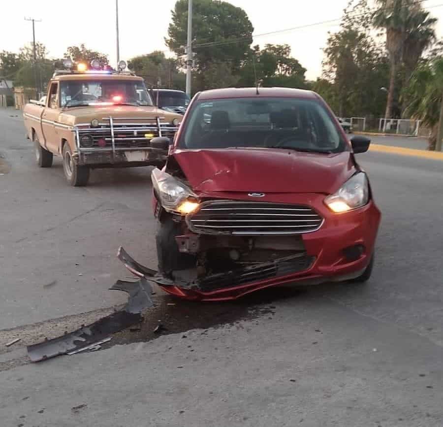 Se registra choque Carambola