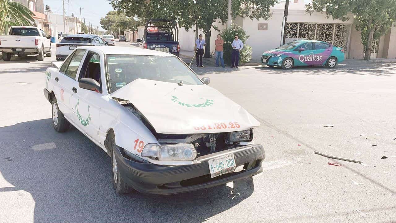 choca con auto del año