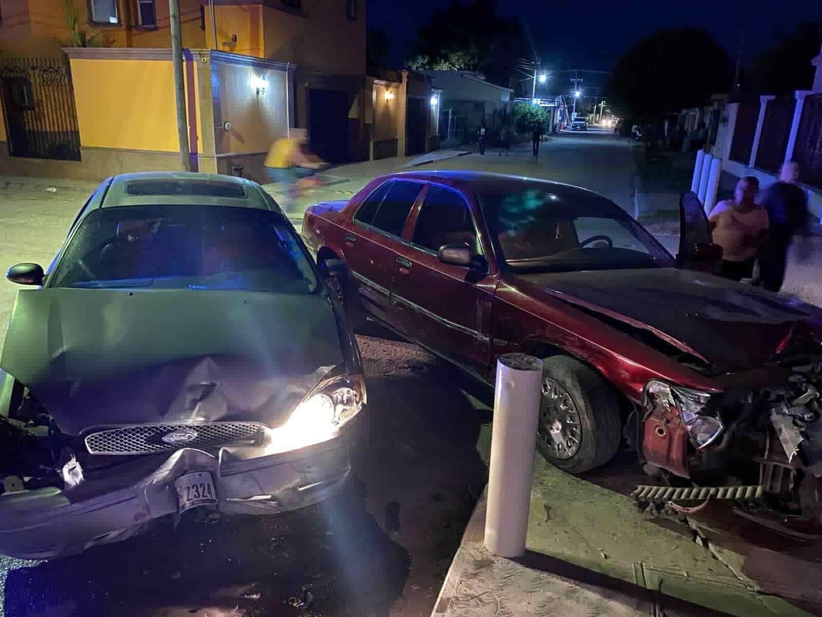 Resultan mujeres lesionadas en colisión