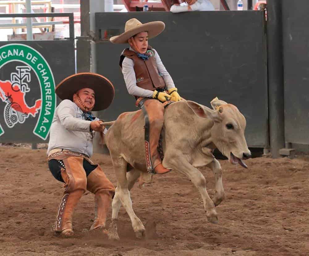 Charros de Coahuila están en acción