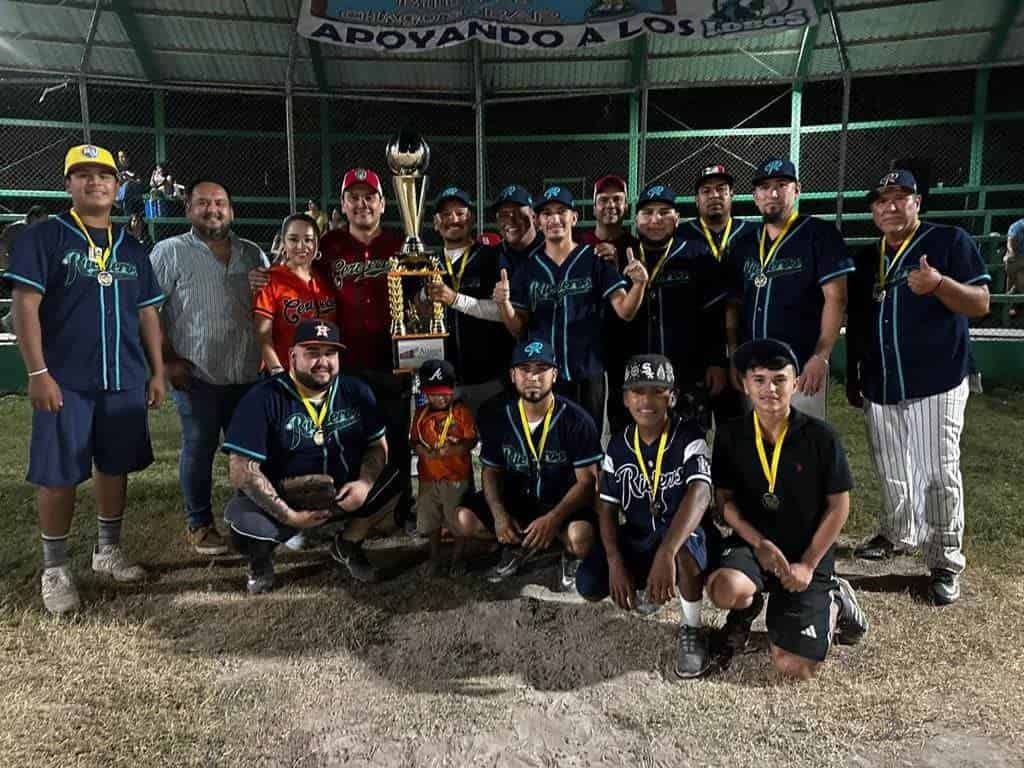 Concluye liga de Softbol en Allende