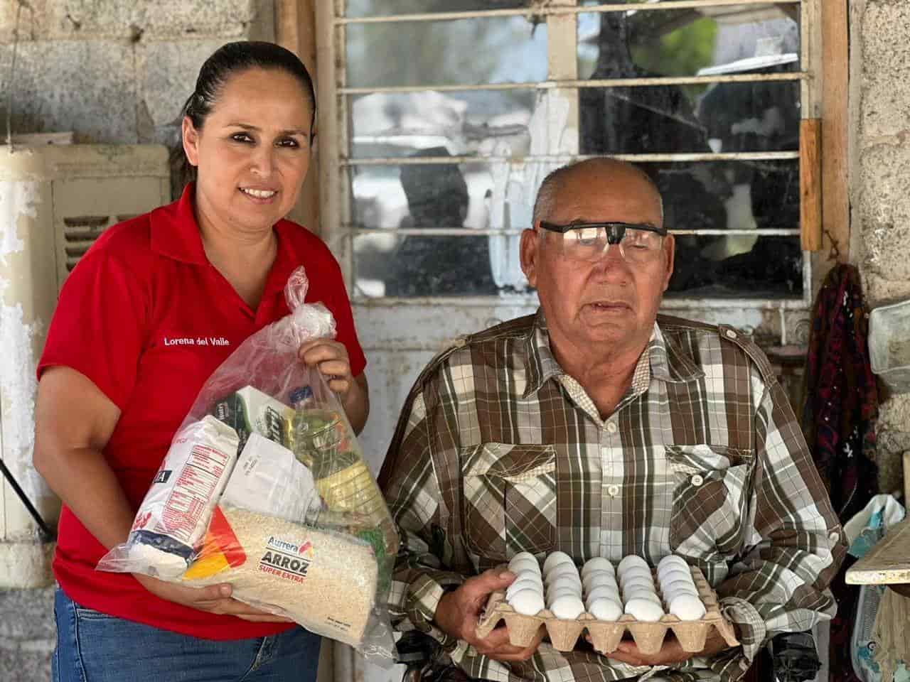 Entregan despensas en Santa Gertrudis