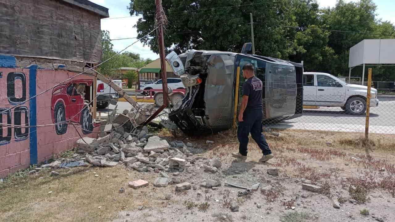 Vuelca en Allende y se fractura las costillas