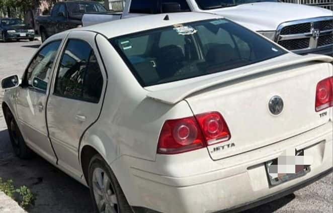 Asaltan tienda de conveniencia