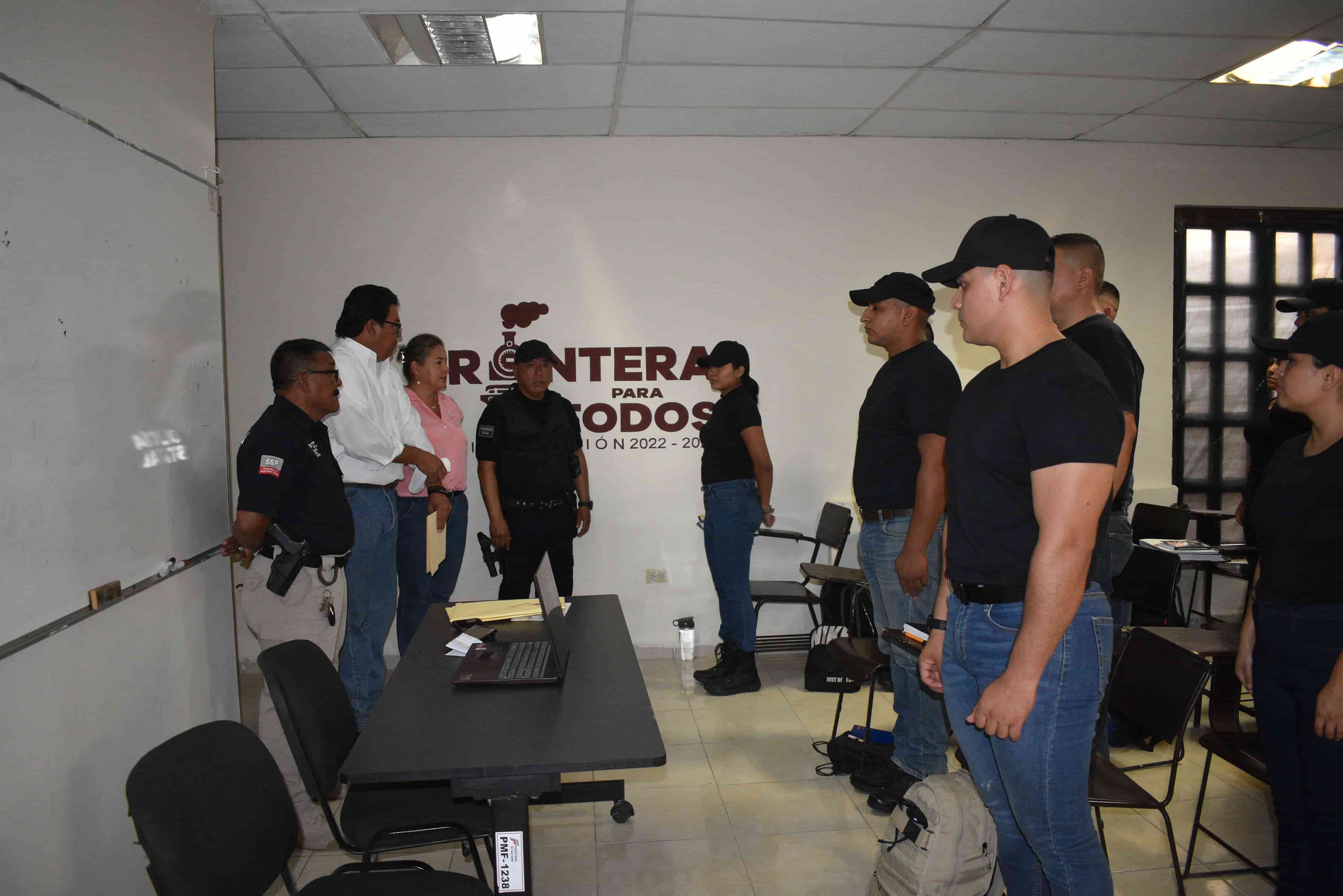 Arranca en Frontera Academia de Policía