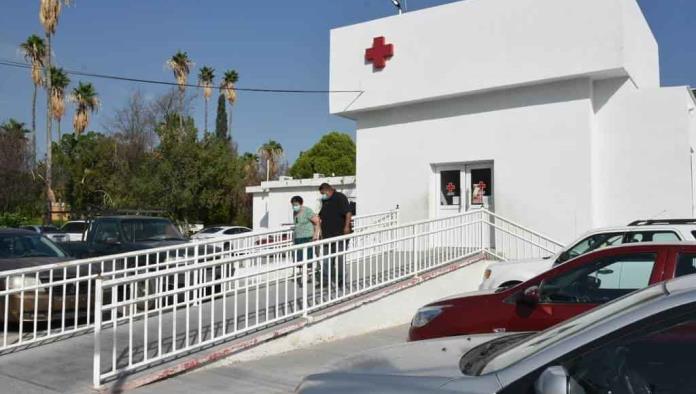 Acusan a Cruz Roja de negarle atención