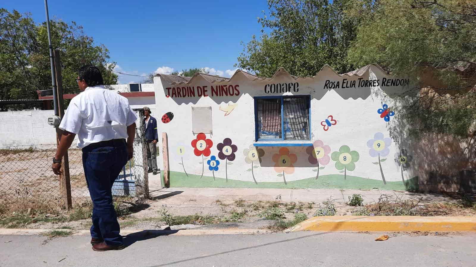 Rescatará Piña escuela ejidal