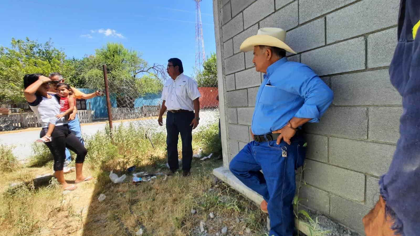 Rescatará Piña escuela ejidal