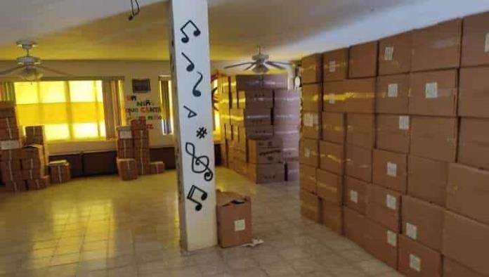 ¡Llegan 34 mil paquetes de útiles escolares a Acuña!