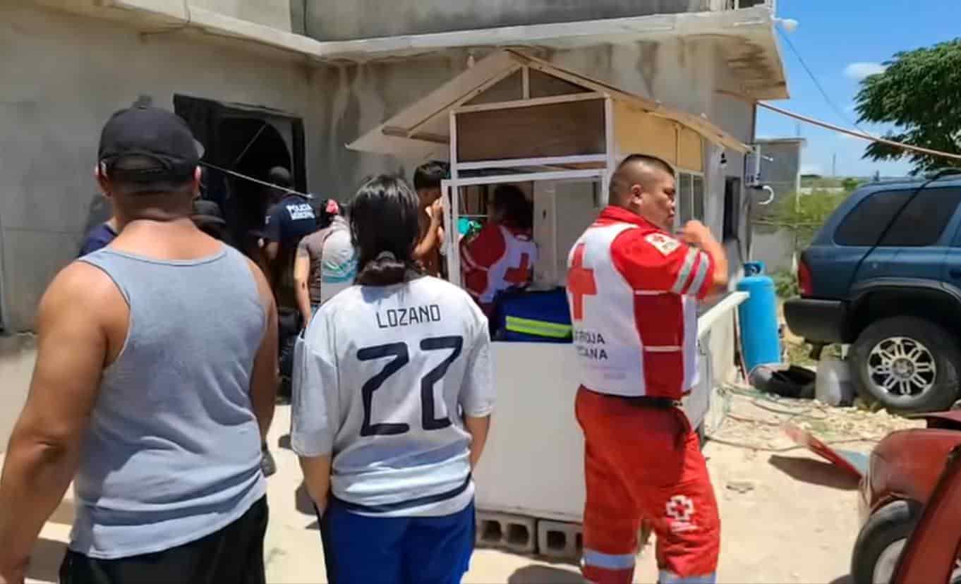 ¡Irresponsable al volante! Colisiona por evadir rótulo de ALTO