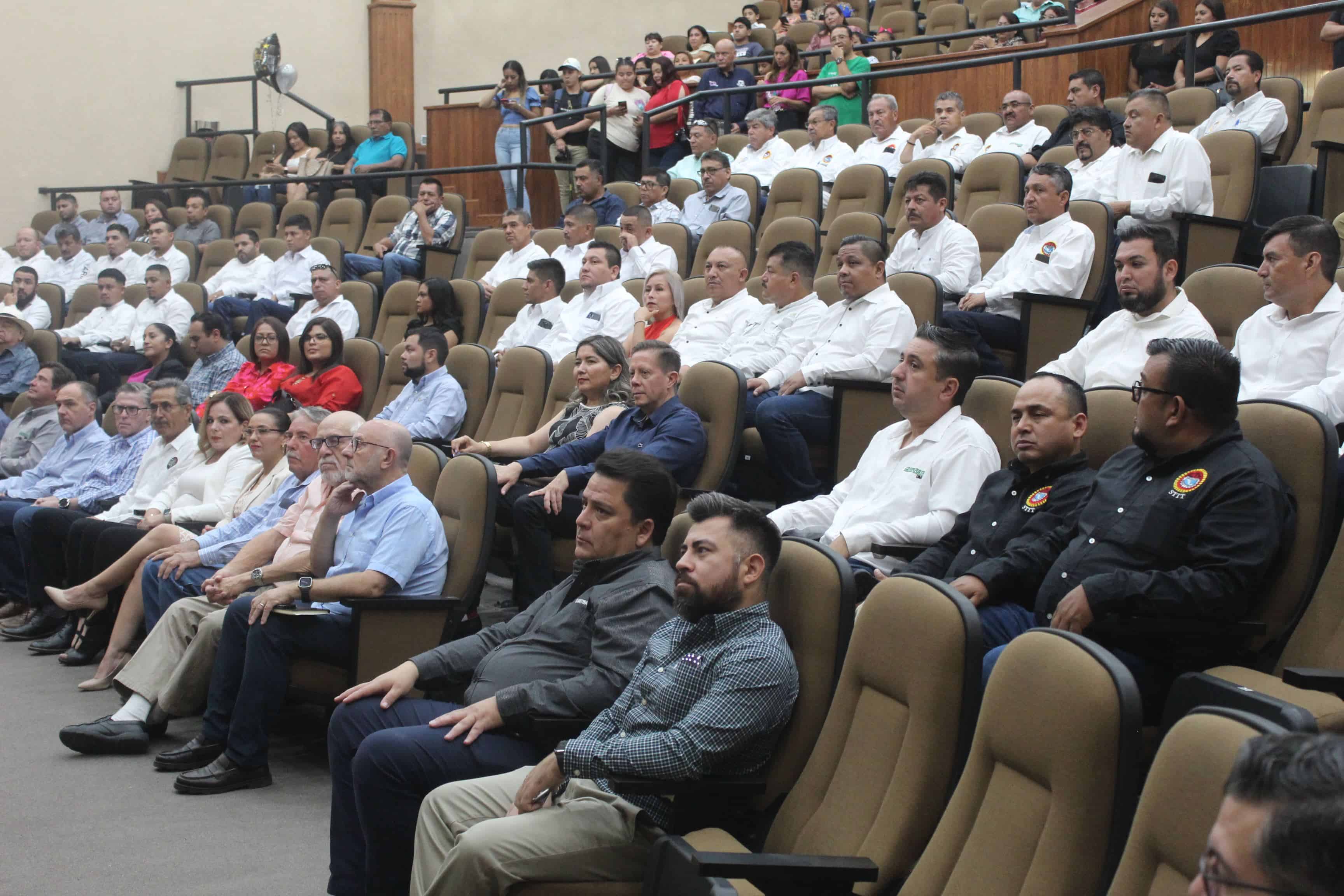 Profesionaliza la CTM a trabajadores 