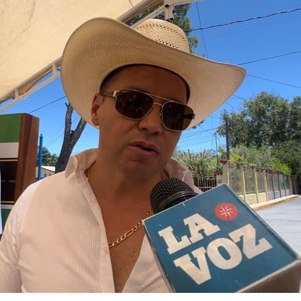 Repartirá Tony paquetes escolares