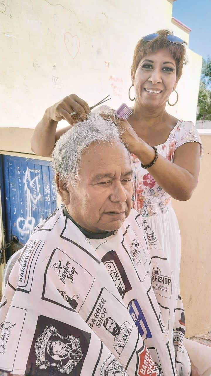 Corta cabello para Ayudar a abuelitos
