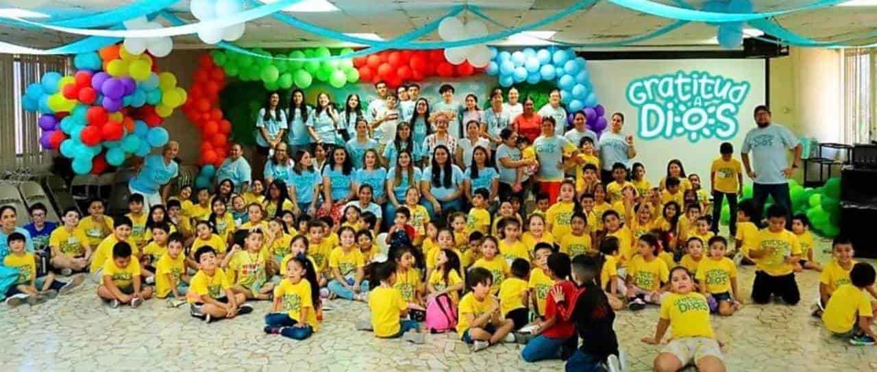 Concluye escuela Gratitud de Dios