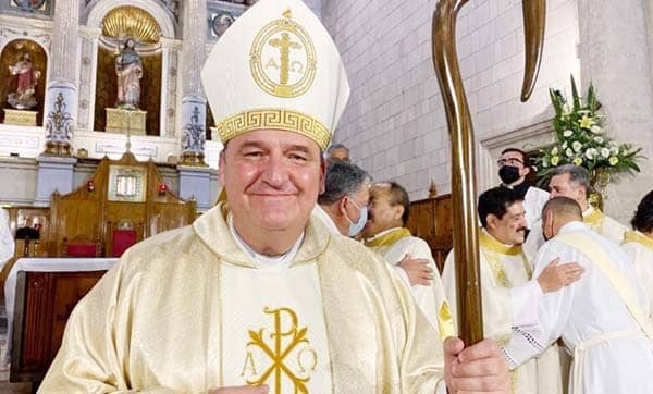 Rechazan católicos nuevos libros de texto 