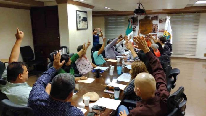 Apoya a Frontera compra de útiles