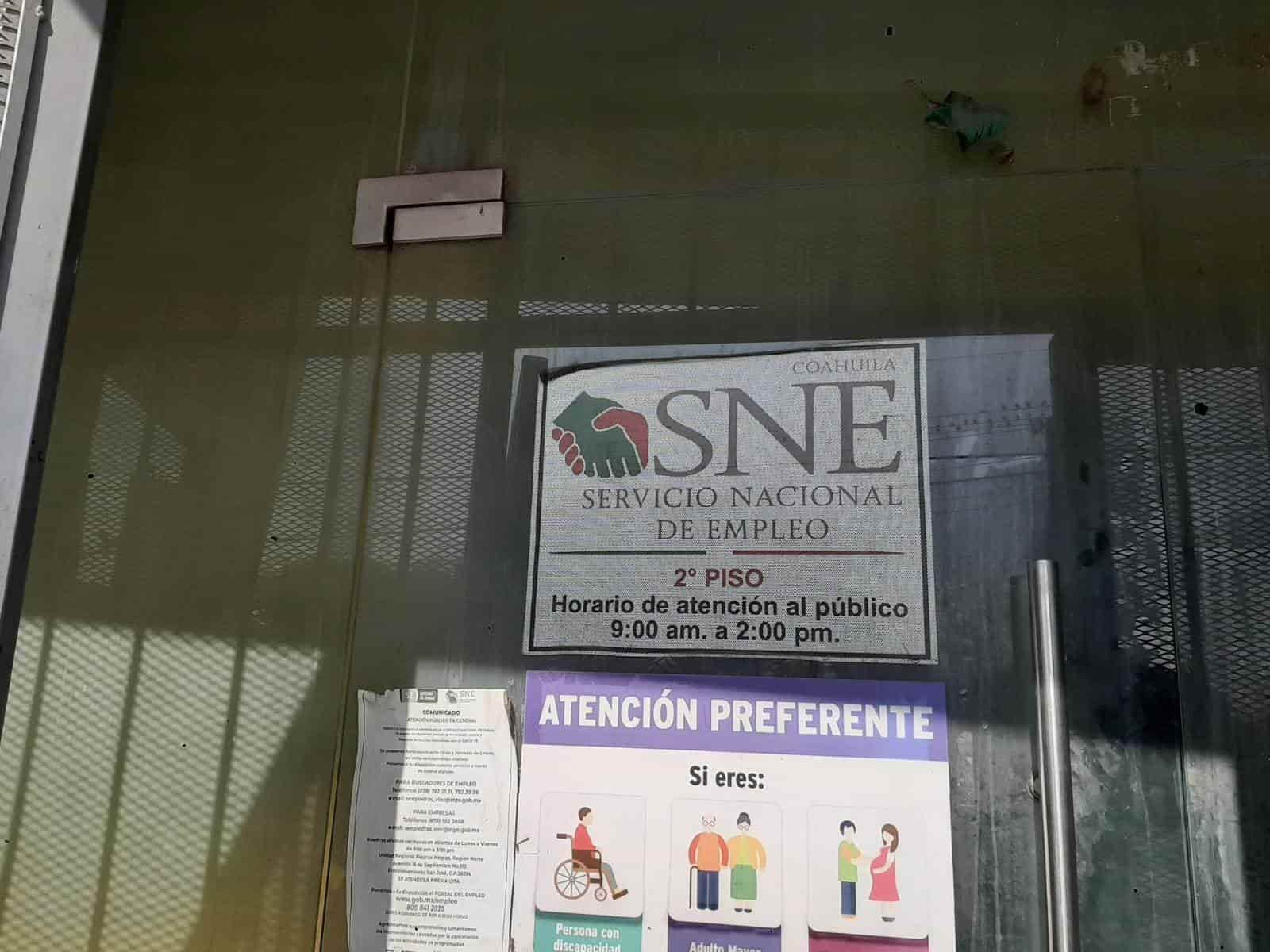 Orientación para los que busquen empleo; ofrecen diversas vacantes