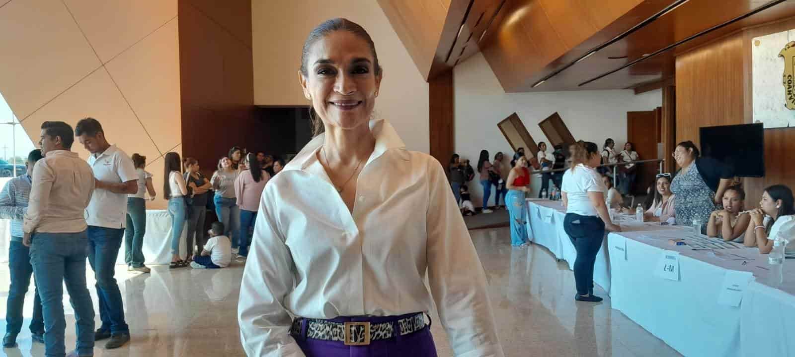 Aprovechan becas educativas más de mil mujeres nigropetenses