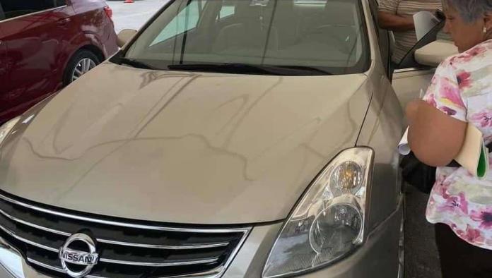 Piden agregar autos que inicien con letra en regularización