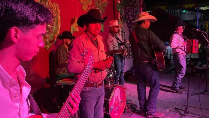 Cierre exitoso de Feria de la Uva