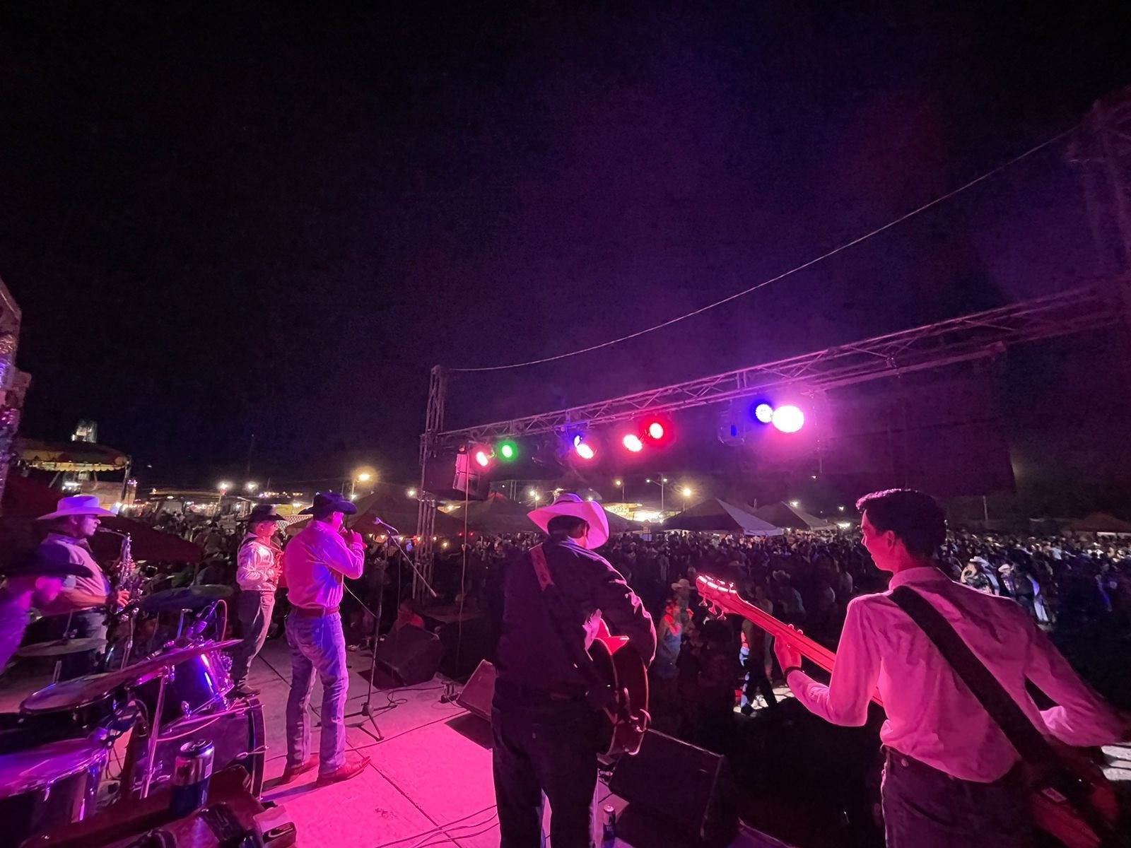 Cierre exitoso de Feria de la Uva