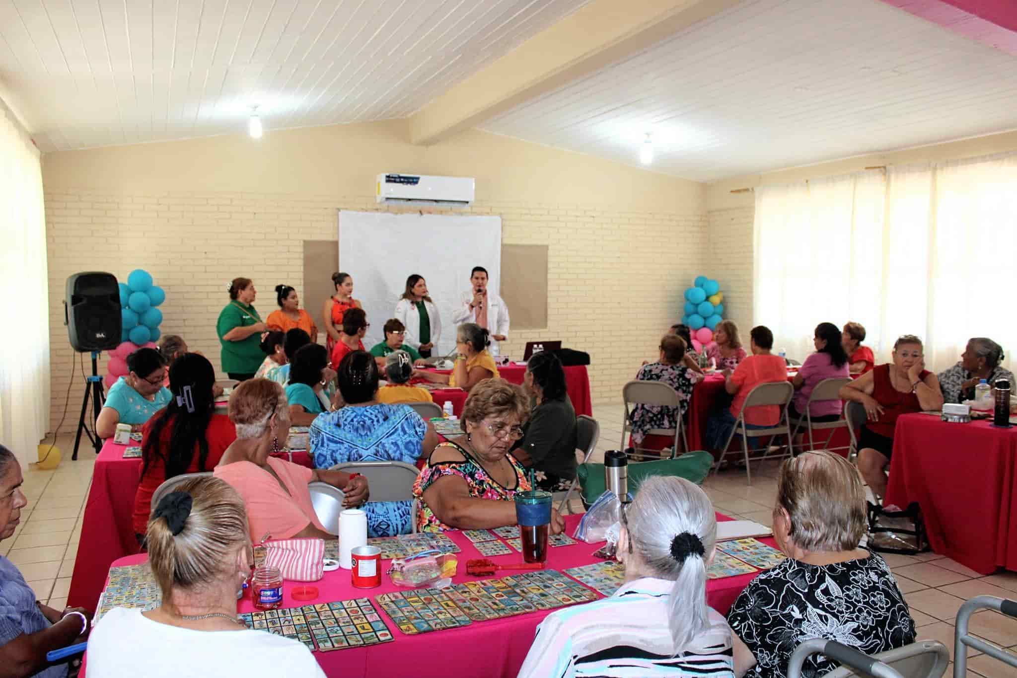 Atiende DIF Allende a adultos mayores 