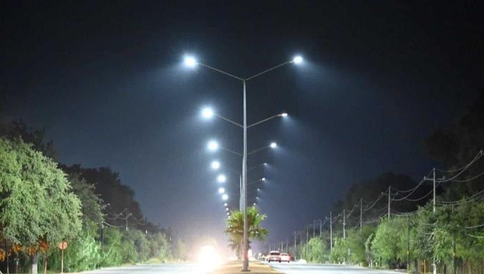 Iluminan circuito Nava - Morelos 