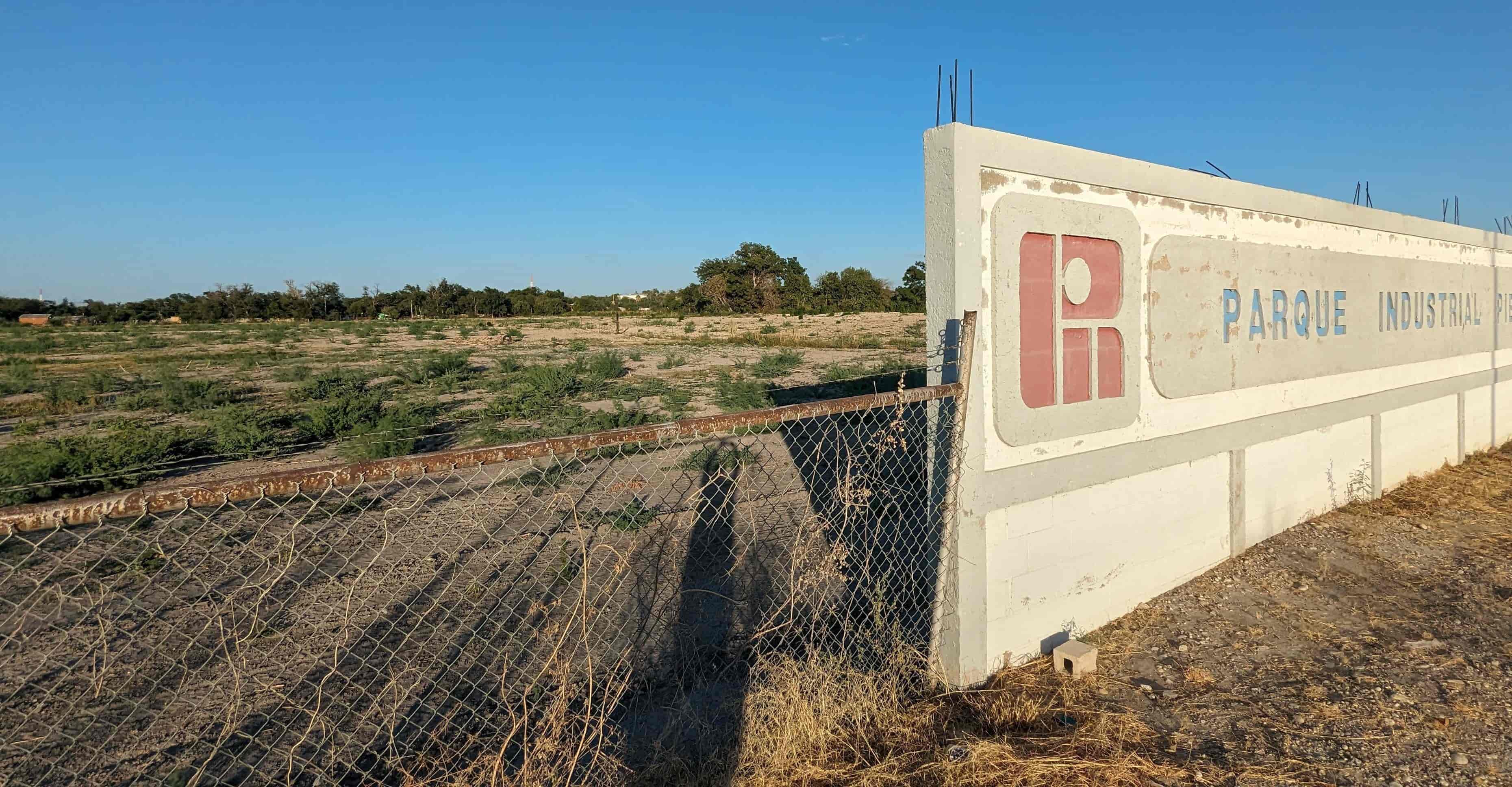 Anuncian nuevo parque industrial en Villa de Fuente