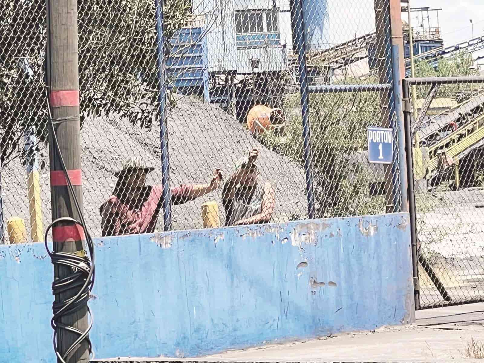 Bloquean la Planta lavadora