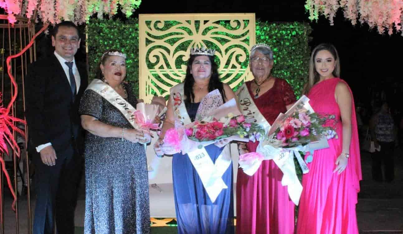 Corona Allende a su reina del Adulto Mayor