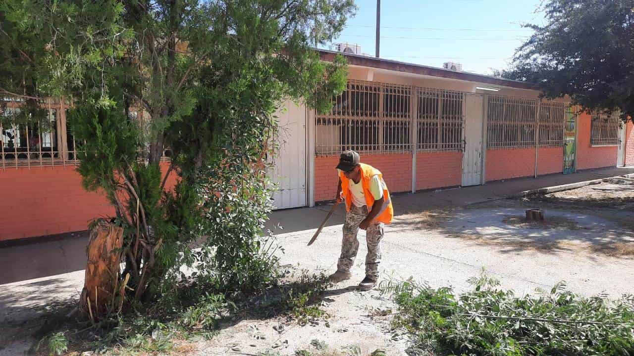 Alistan limpieza en 50 escuelas