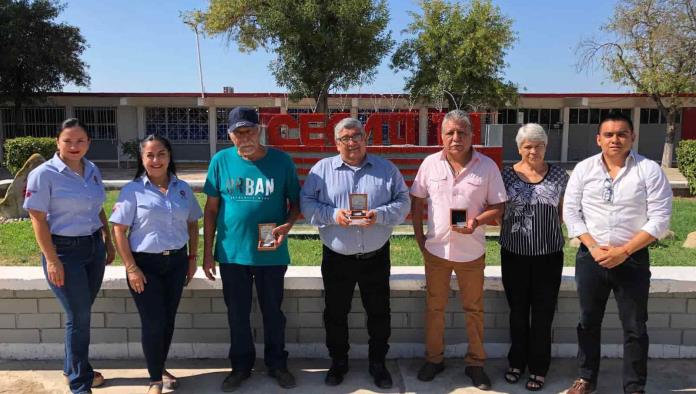 ¡30 años de servicio! Reciben reconocimiento