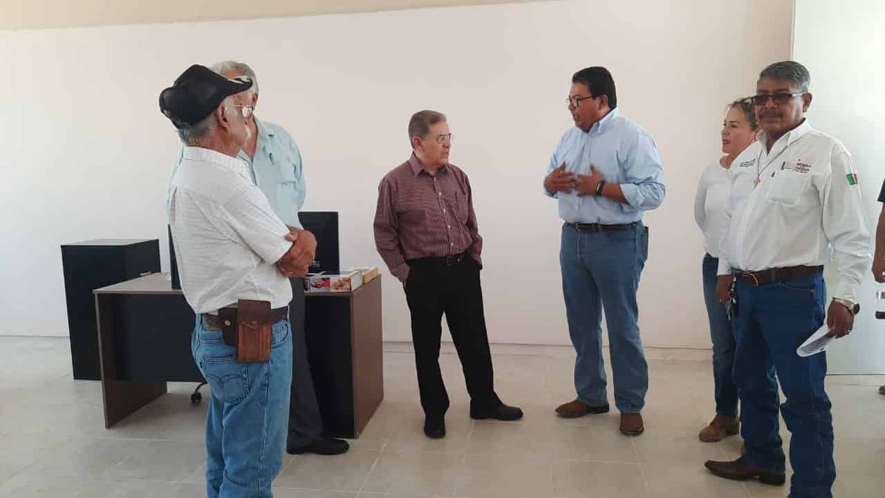 Elogia rector prepa del 8