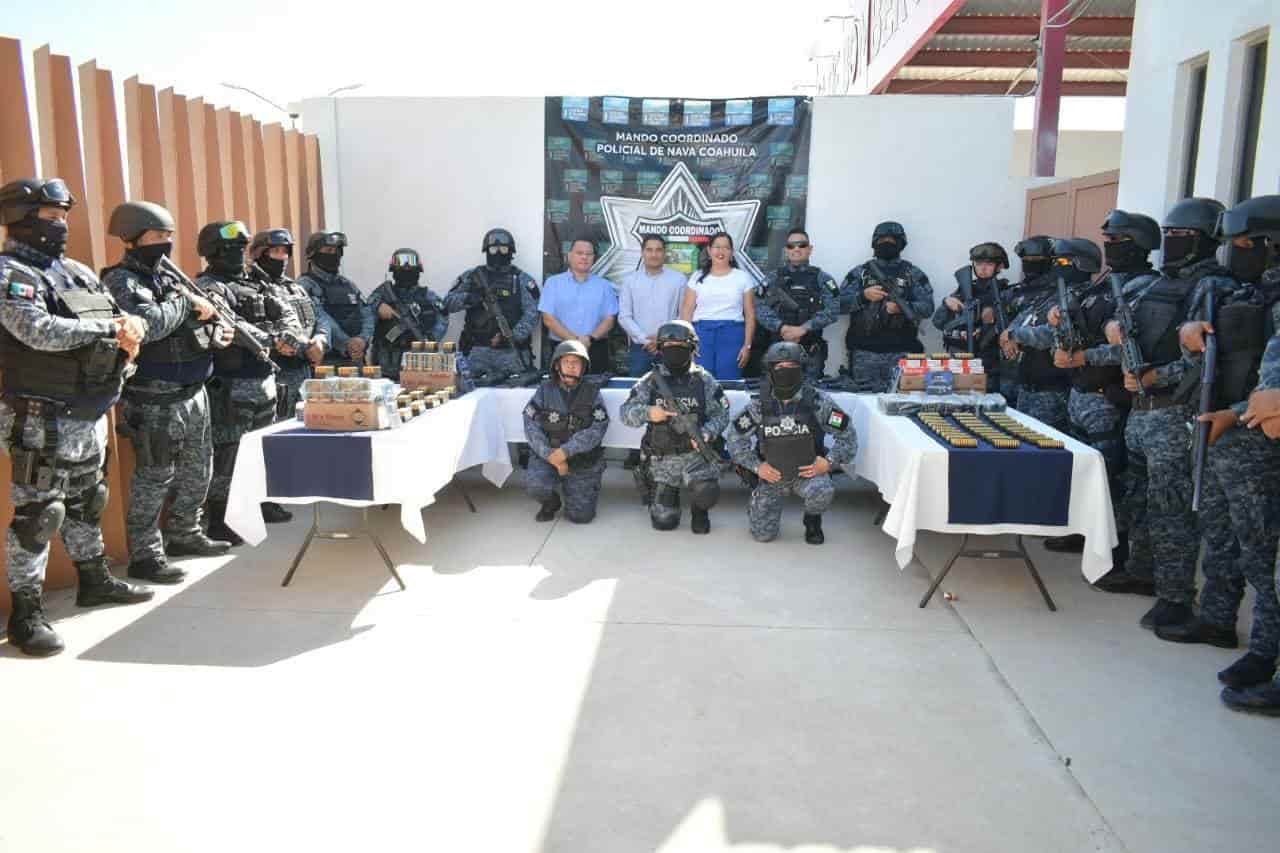 Dotan a policías con armamento y munición