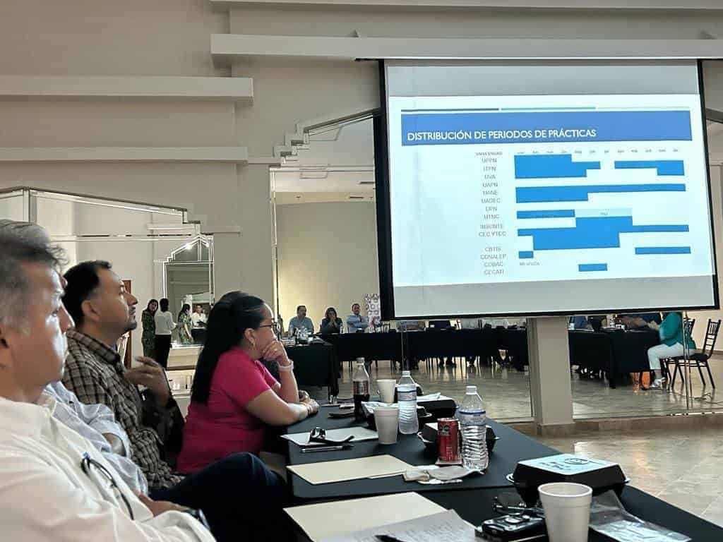 Dan inicio cursos de inducción en ‘prepas’