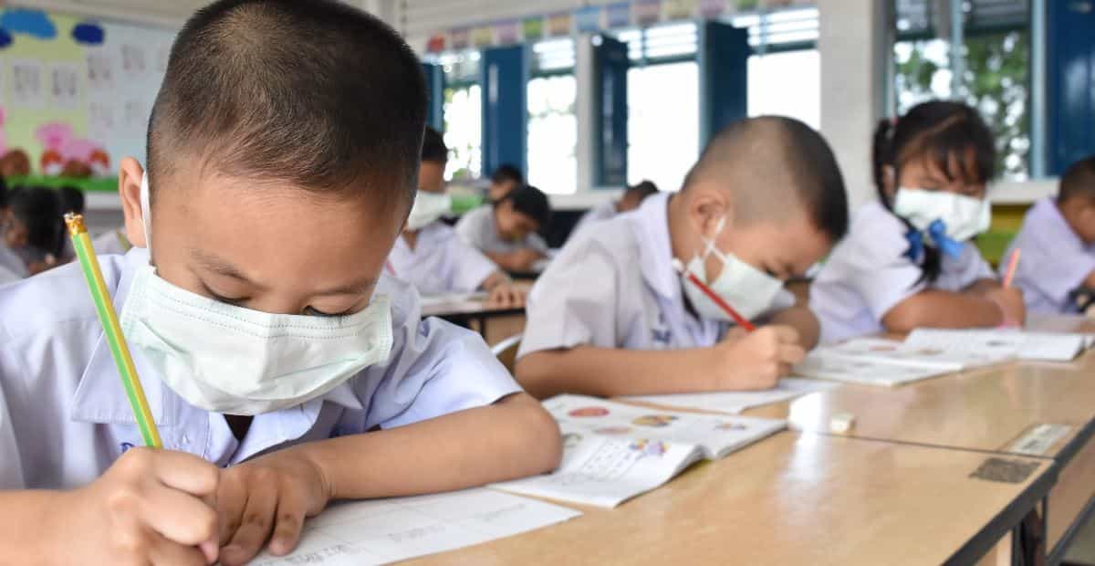 Analizan sobre regreso a clases