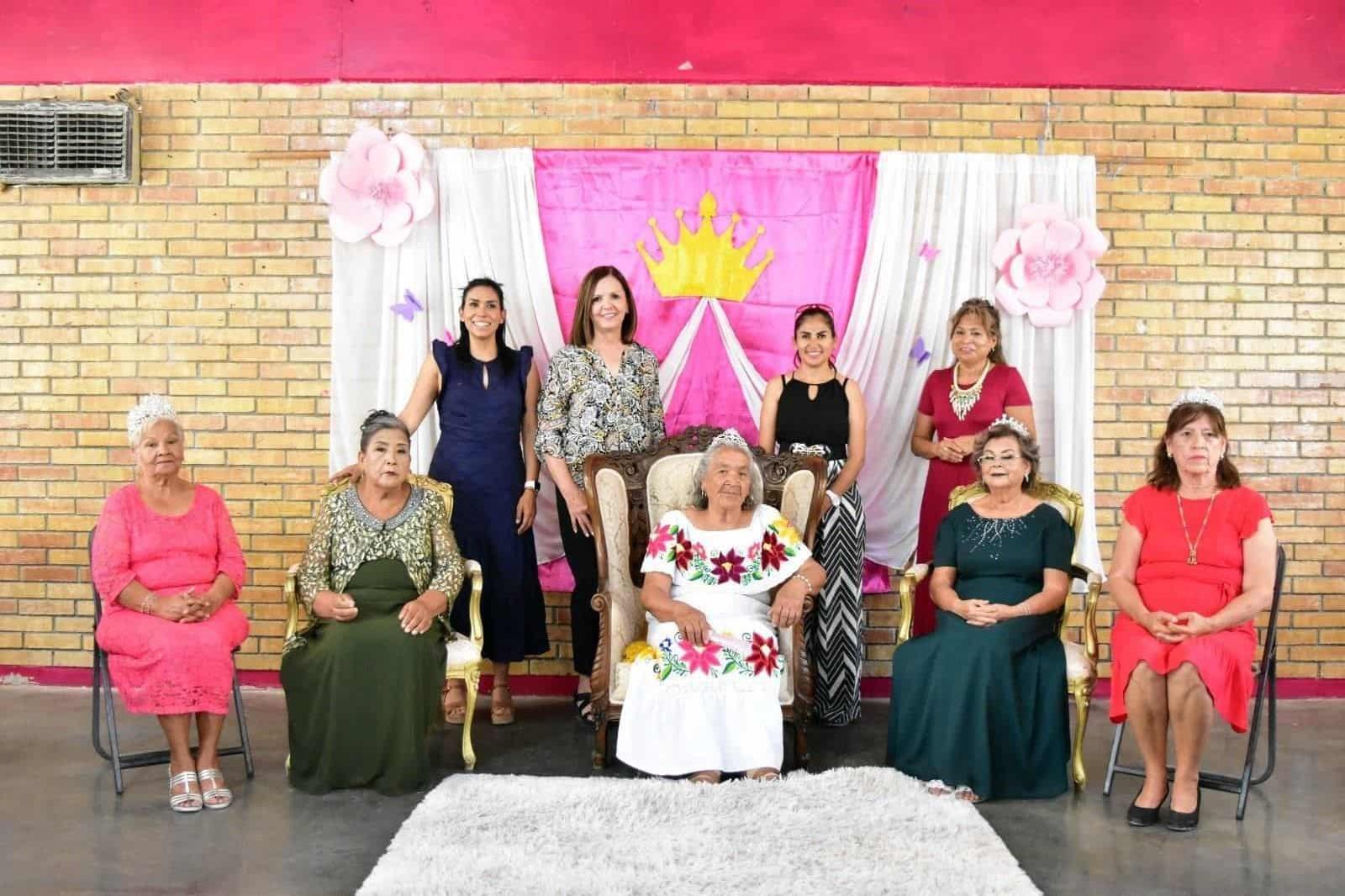 Corona Ciénegas a reina del comedor