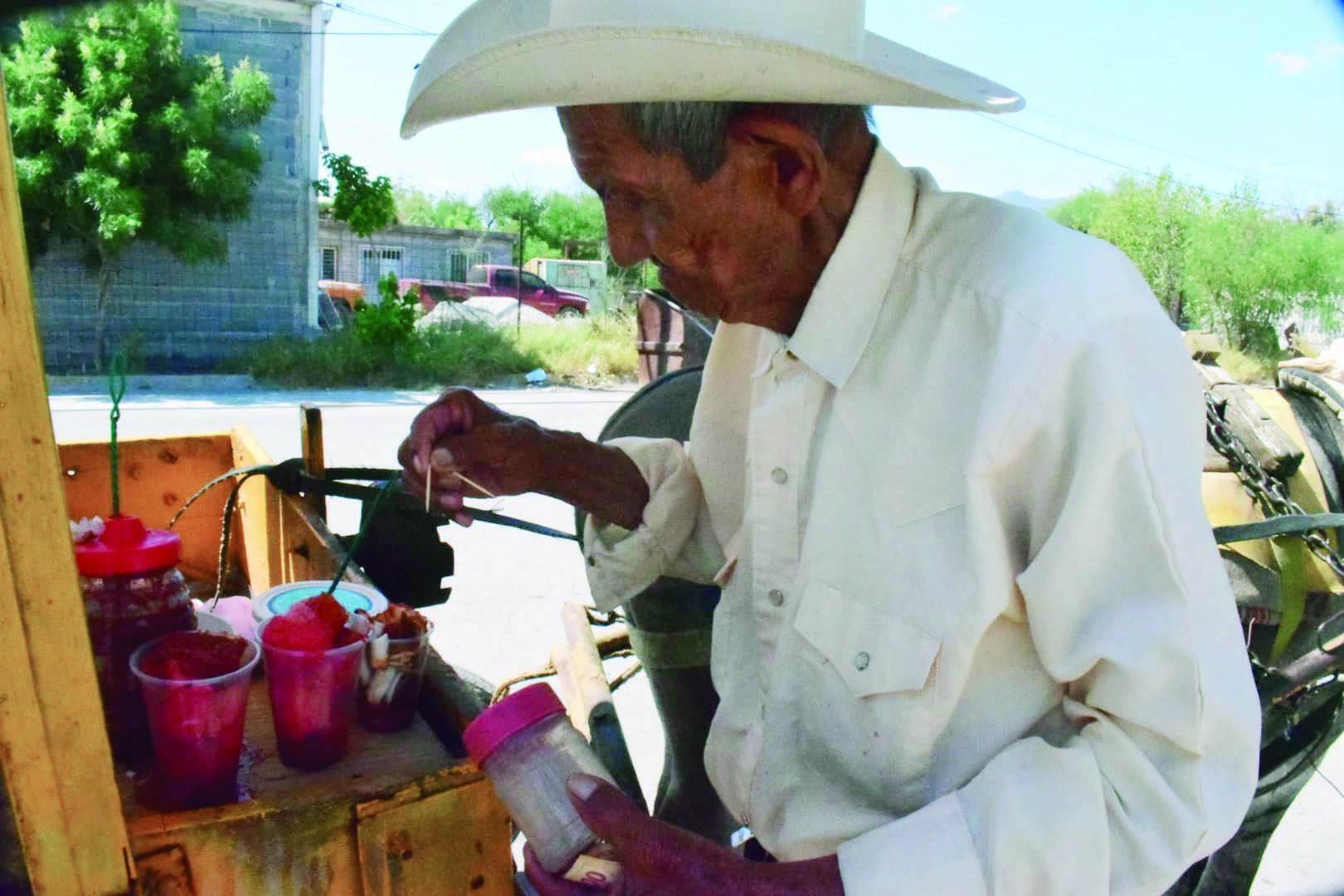 Cumple “El Tío” 100 años de vida