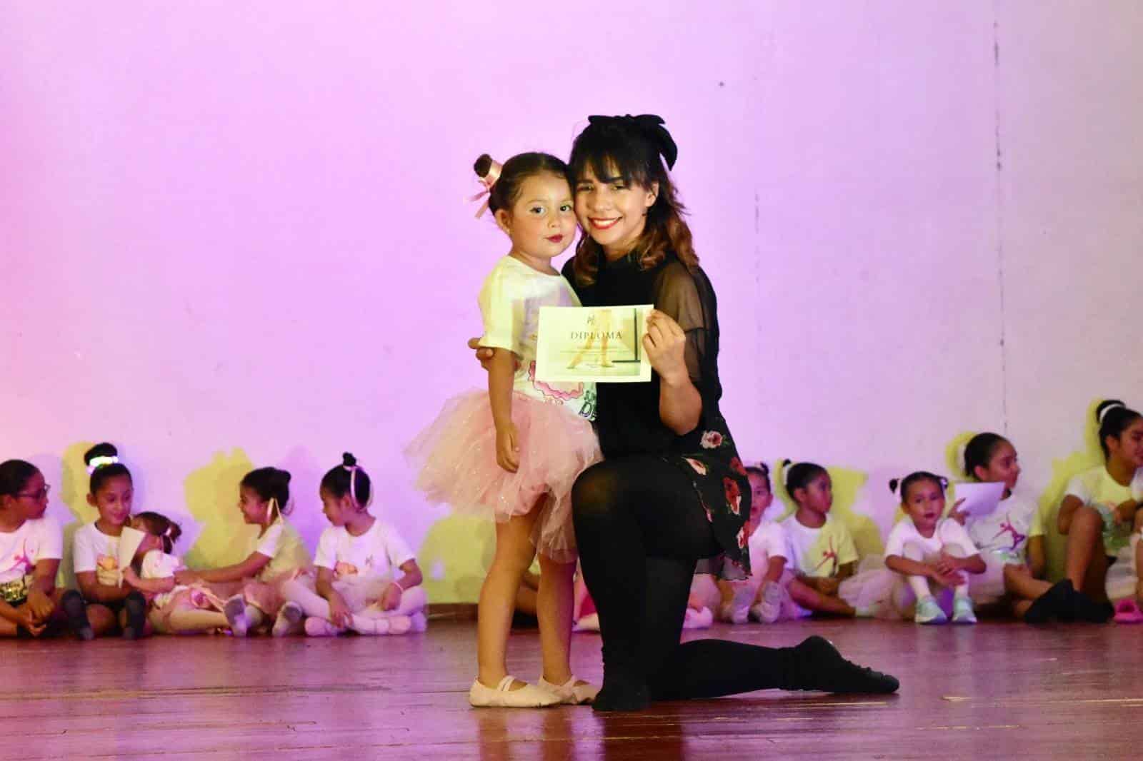 Concluye curso “Verano Dance”
