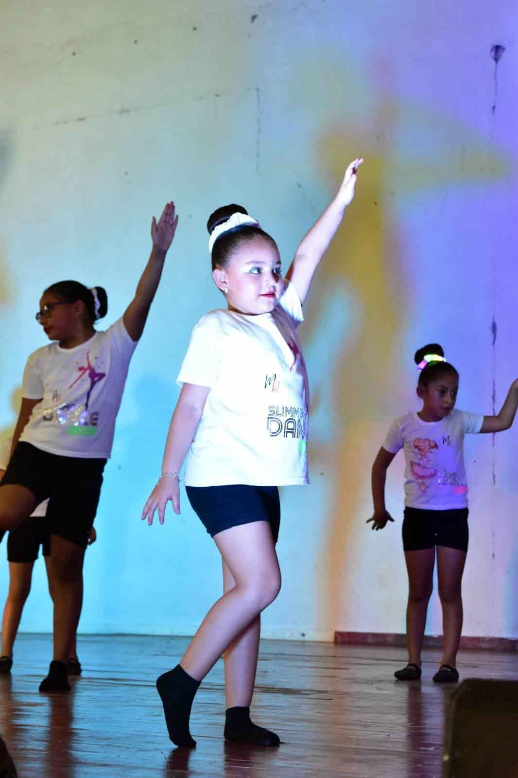 Concluye curso “Verano Dance”