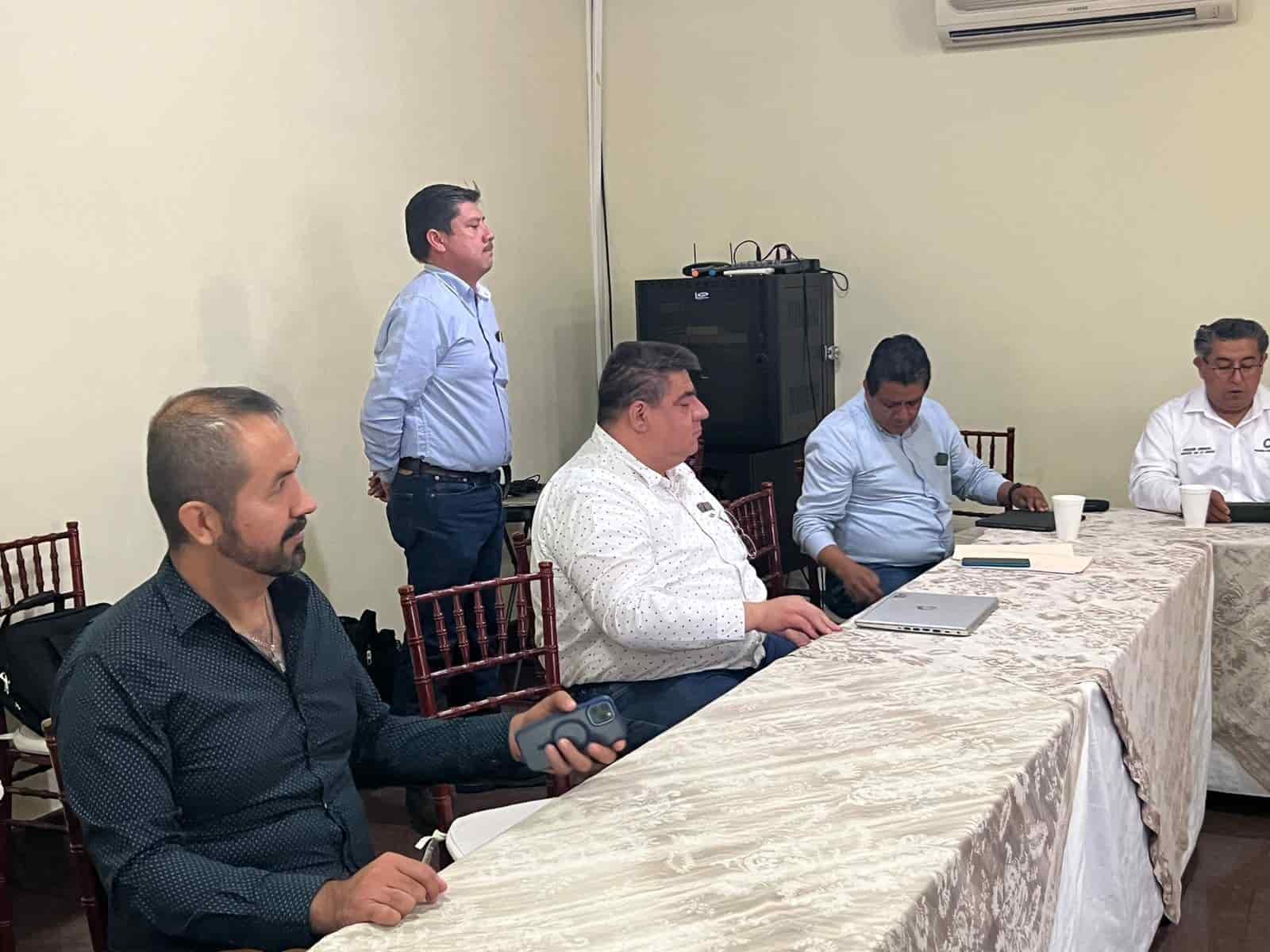 Atiende CFE a proveedores