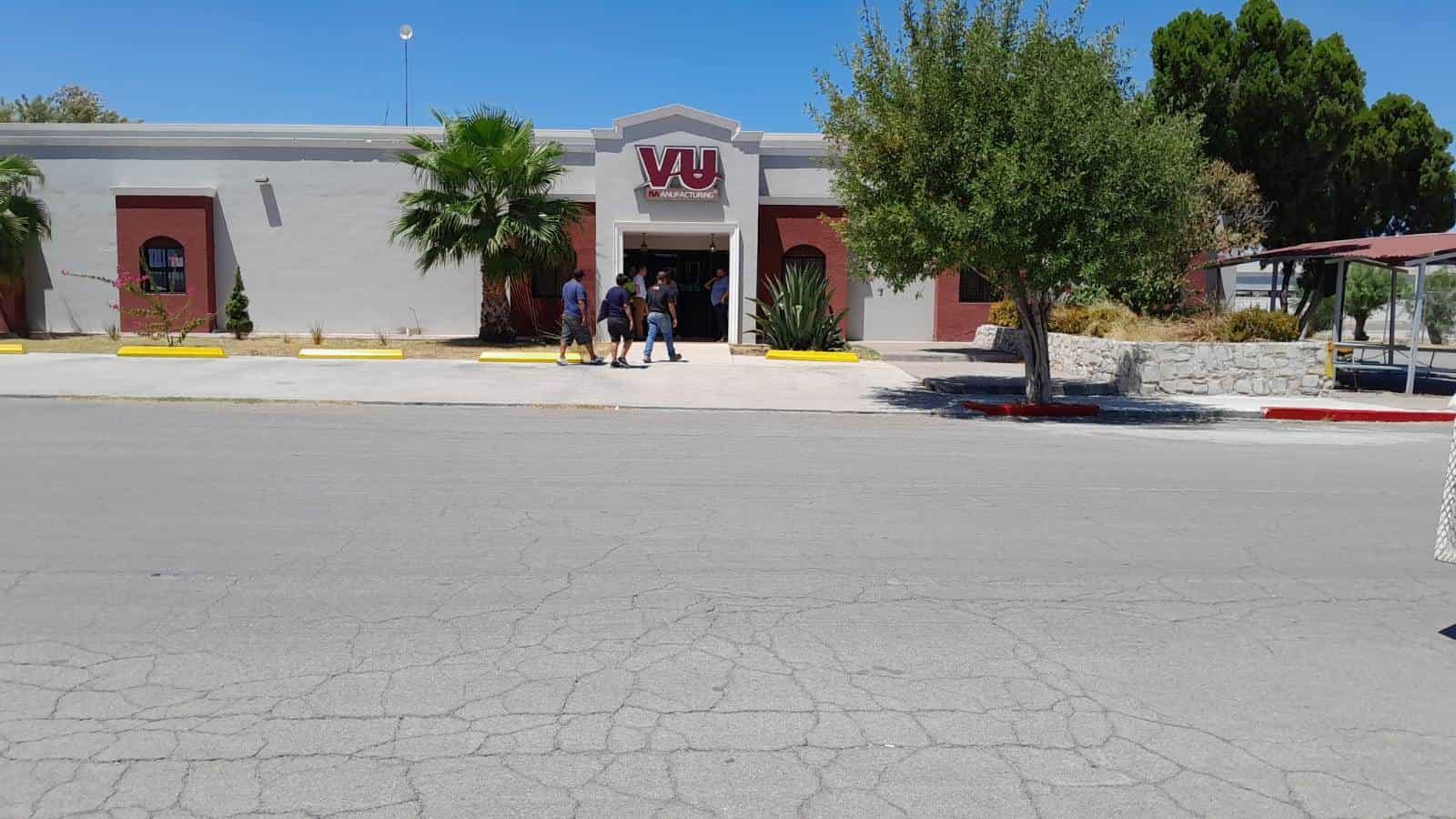 Realizan ejecución de embargo en VU