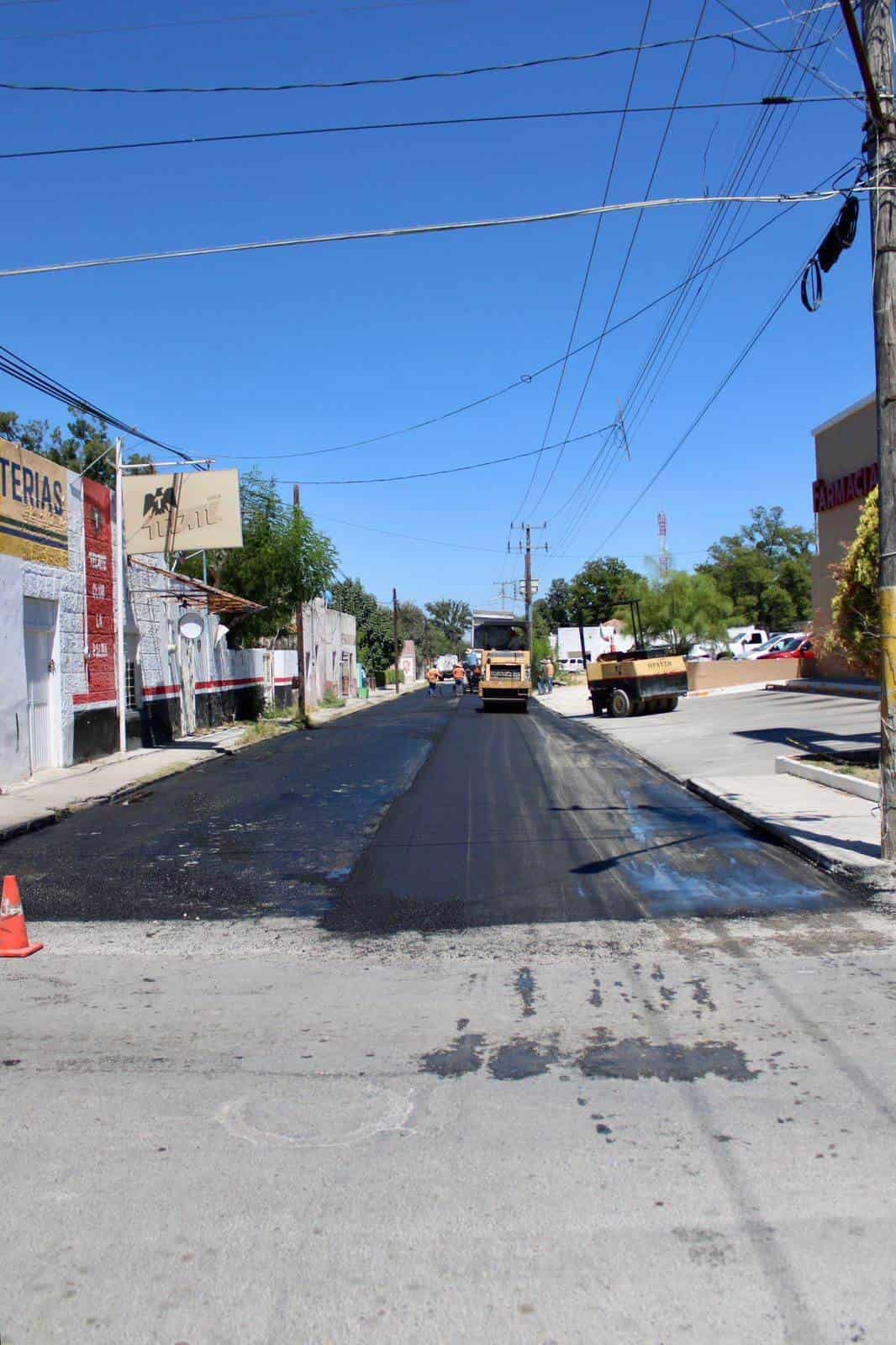 Pavimentan la calle Espiridión Peña de Allende