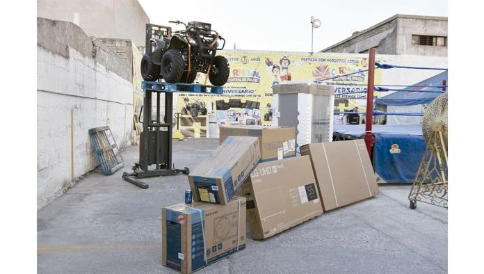 Realiza sorteo la Central de Dulces
