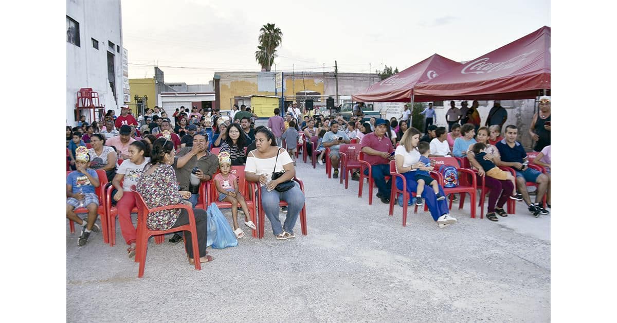 Realiza sorteo la Central de Dulces
